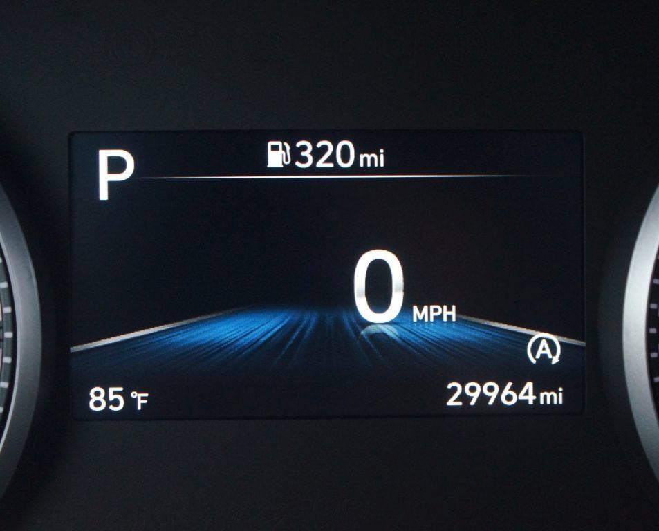 Used 2023 Hyundai Santa Fe XRT FWD image 4