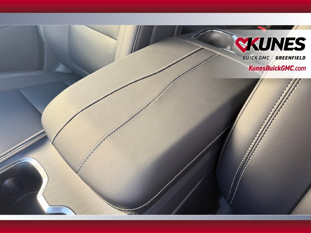 New 2027 GMC Acadia Elevation w/ Elevation Premium Package AWD/4WD image 32