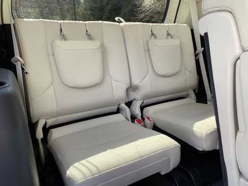 Used 2020 Lexus GX 460 Premium w/ Premium Package image 38