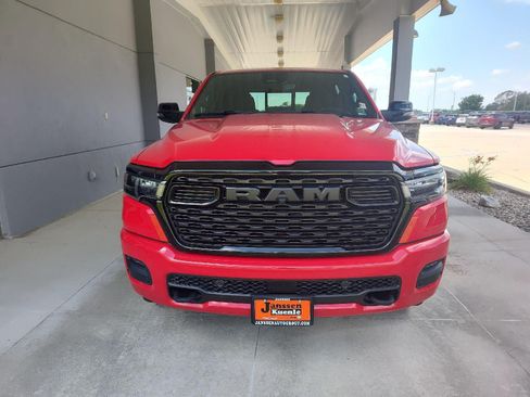 Used 2025 RAM 1500 Big Horn AWD/4WD image 2