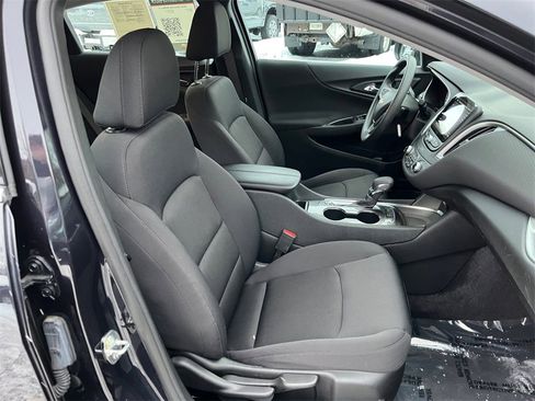 Used 2022 Chevrolet Malibu LT image 21
