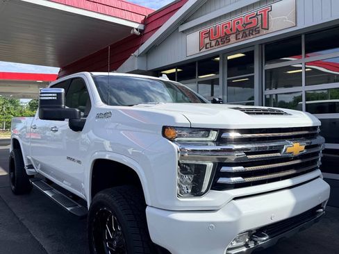 Used 2021 Chevrolet Silverado 2500 High Country w/ Z71 Off-Road Package AWD/4WD image 16