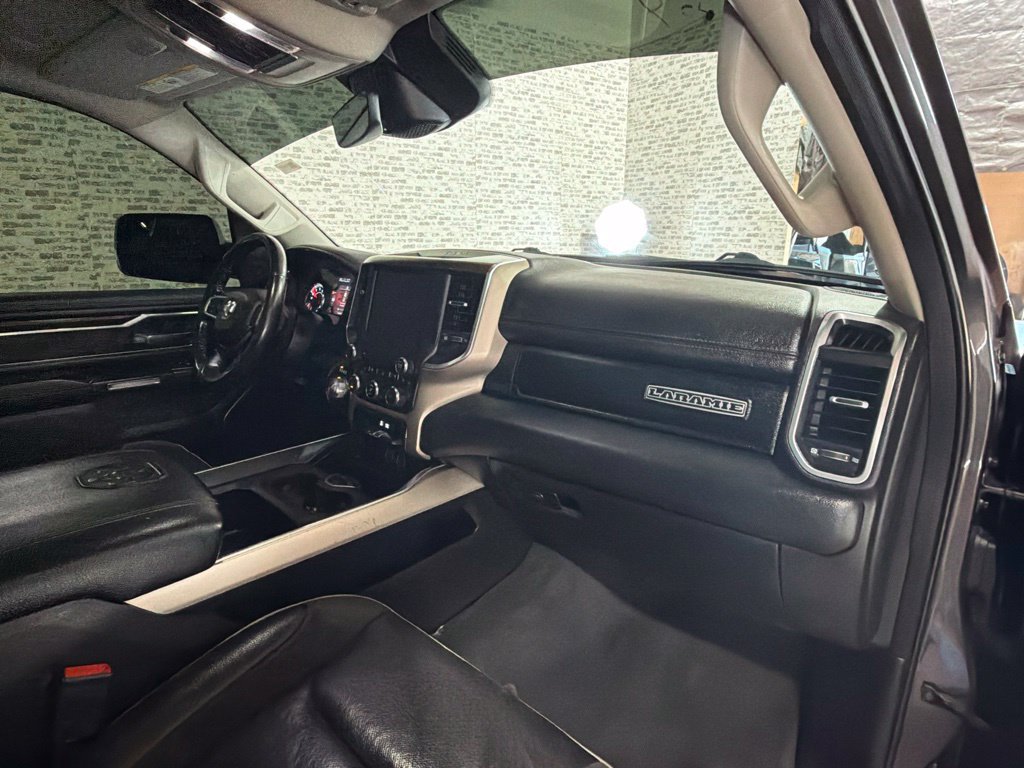 Used 2022 RAM 1500 Laramie AWD/4WD image 14