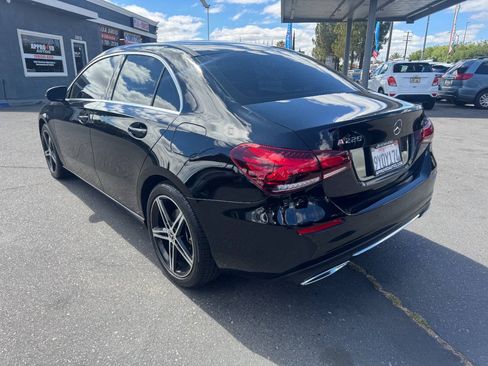 Used 2019 Mercedes-Benz A 220 image 6