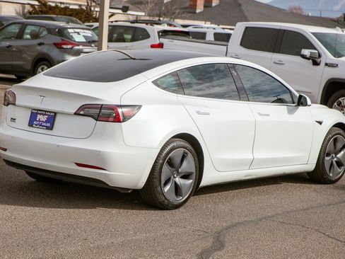Used 2019 Tesla Model 3 Standard Range image 5
