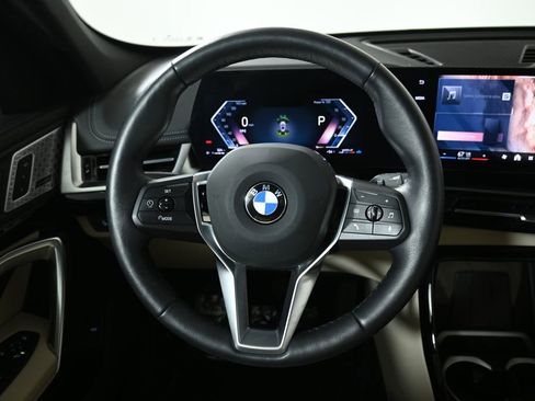 Certified 2025 BMW X1 xDrive28i w/ Convenience Package image 18