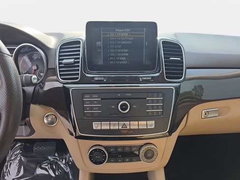 Certified 2018 Mercedes-Benz GLE 350 4MATIC image 20