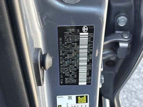 Used 2024 Toyota Corolla LE FWD image 29