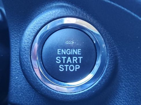 Used 2022 Subaru Crosstrek 2.5i Limited w/ Moonroof Package 2 image 20