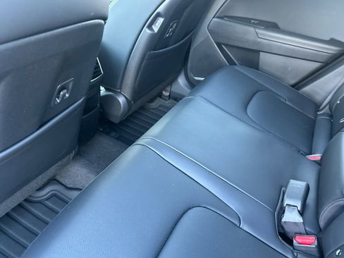 New 2026 Kia Sportage EX image 13