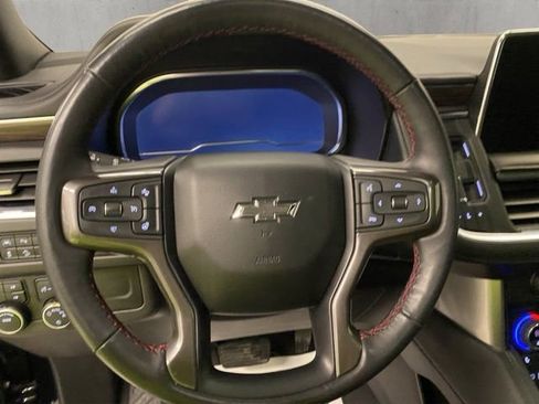 Used 2022 Chevrolet Tahoe Z71 w/ Luxury Package image 16