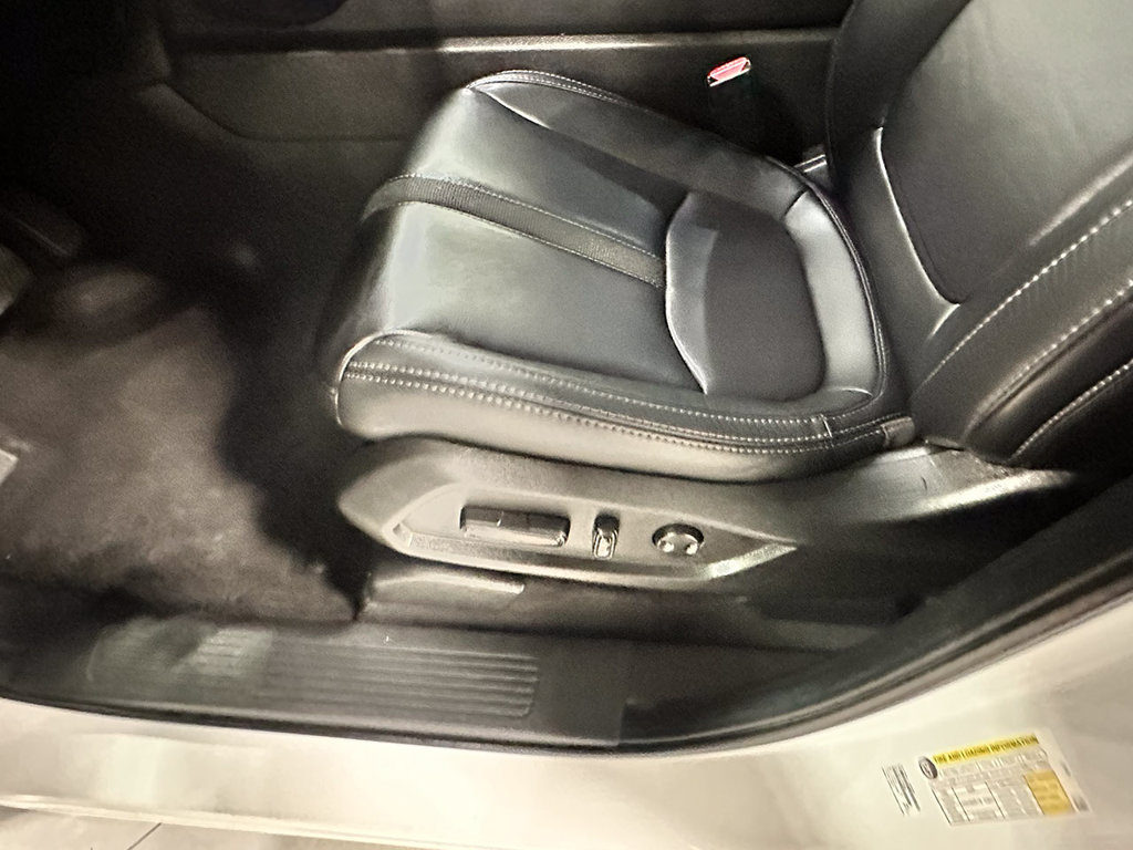 Used 2025 Honda Pilot EX-L image 22