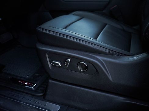 New 2026 GMC Sierra 1500 Denali AWD/4WD image 18