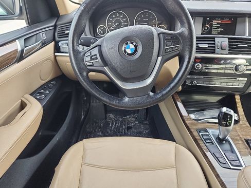 Used 2017 BMW X3 xDrive28i image 10