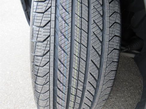 Used 2022 Mercedes-Benz EQB 350 4MATIC image 24