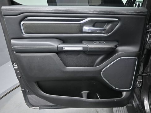 Used 2023 RAM 1500 Laramie AWD/4WD image 13