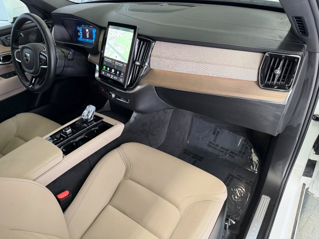 Used 2026 Volvo XC90 B6 Plus AWD/4WD image 30