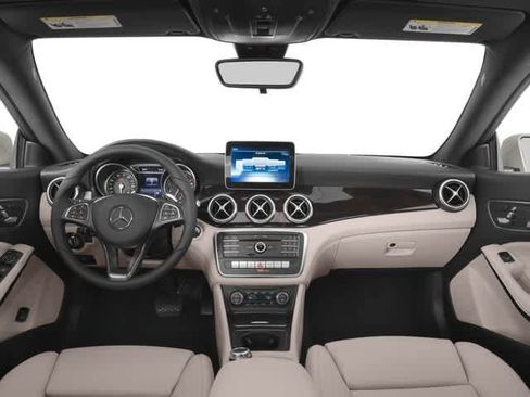 Used 2017 Mercedes-Benz CLA 250 image 8
