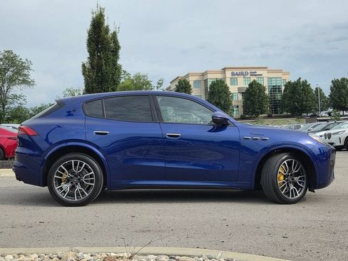 Used 2023 Maserati Grecale Modena AWD/4WD image 33