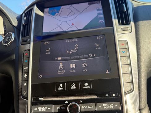 Used 2015 INFINITI Q50 Premium w/ Navigation Package image 32