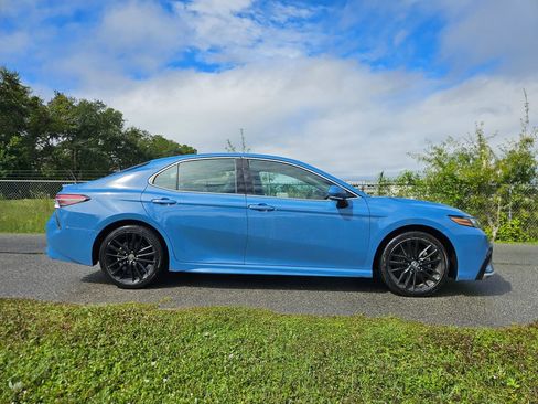 Used 2023 Toyota Camry XSE image 6