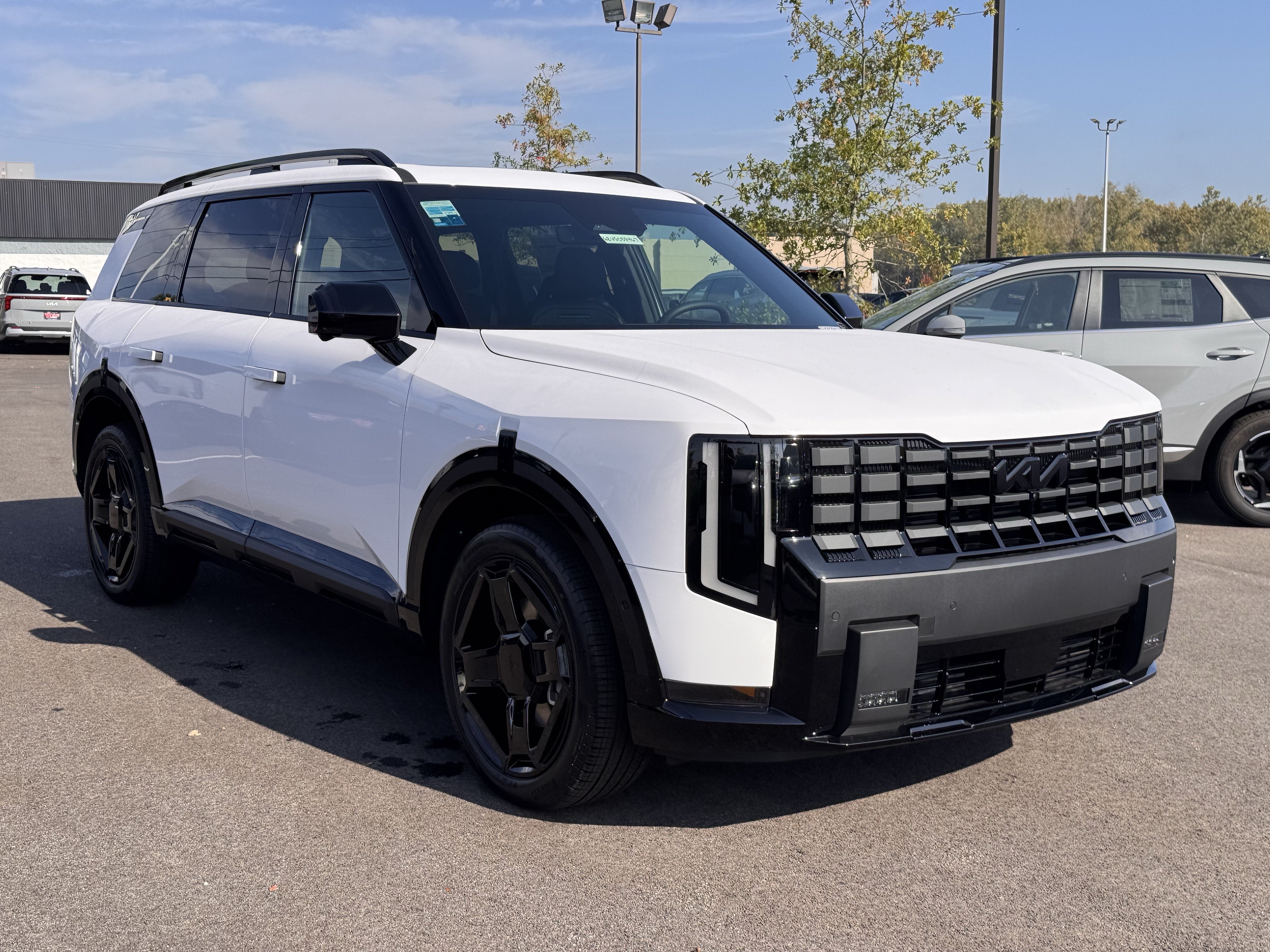 New 2027 Kia Telluride SX X-Line AWD/4WD image 3