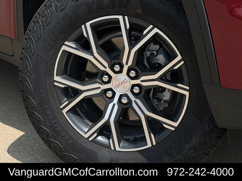 New 2026 GMC Acadia AT4 w/ LPO, Floor Liner Package AWD/4WD image 8