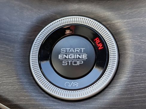 New 2025 Jeep Grand Cherokee Limited w/ Black Appearance Package image 34