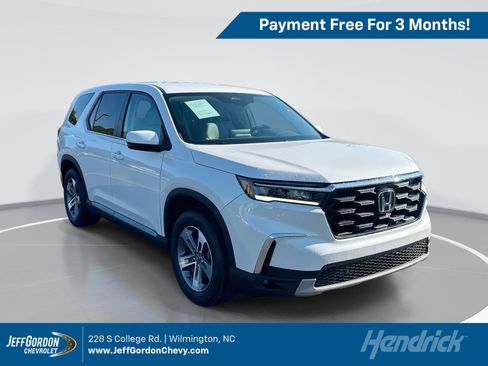 Used 2025 Honda Pilot EX-L image 1