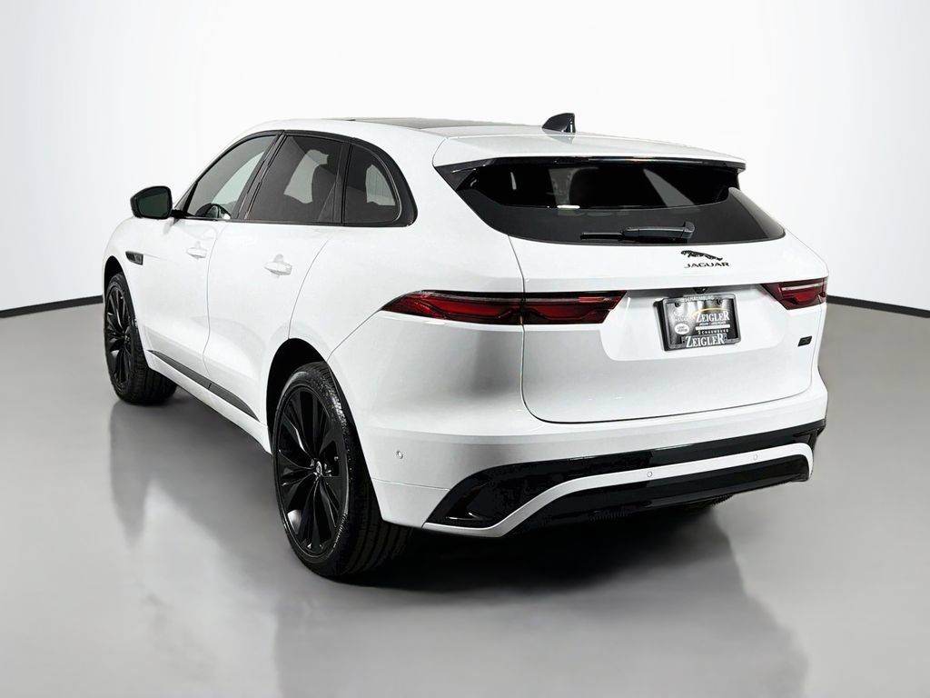 Certified 2026 Jaguar F-PACE R-Dynamic S AWD/4WD image 7