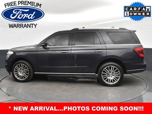 Used 2024 Ford Expedition Limited image 2