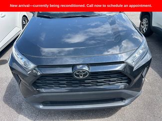 Used 2022 Toyota RAV4 LE AWD/4WD video 1