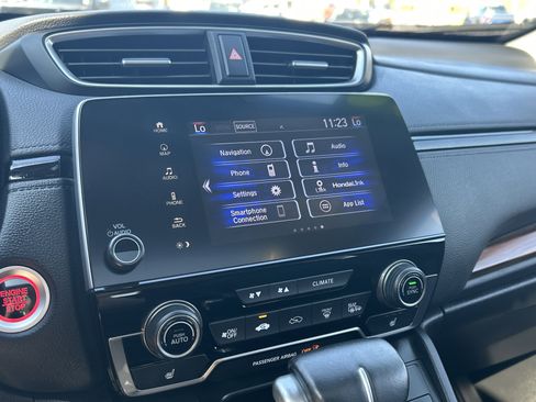 Used 2022 Honda CR-V Touring image 17