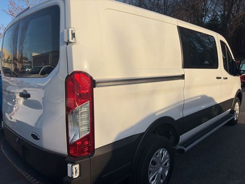 Used 2024 Ford Transit 250 Low Roof w/ Exterior Upgrade Package image 5
