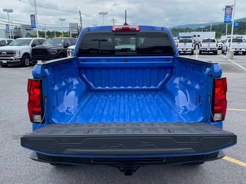 Used 2026 Chevrolet Colorado Trail Boss AWD/4WD image 9