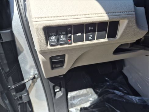 New 2026 Honda Odyssey Elite image 22