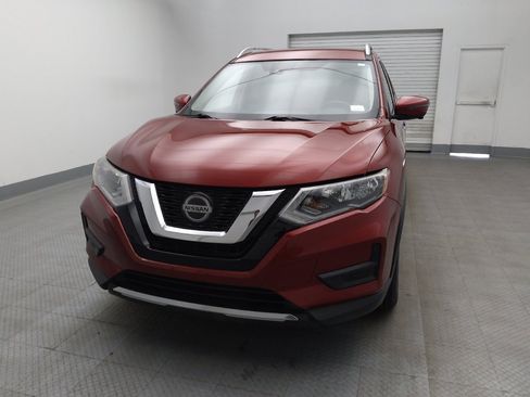 Used 2020 Nissan Rogue SV w/ Premium Package FWD image 15