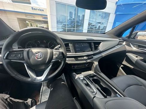 Used 2023 Buick Enclave Essence FWD image 32