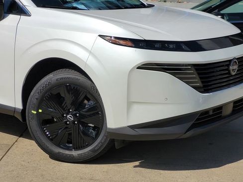 New 2026 Nissan Murano SV image 3