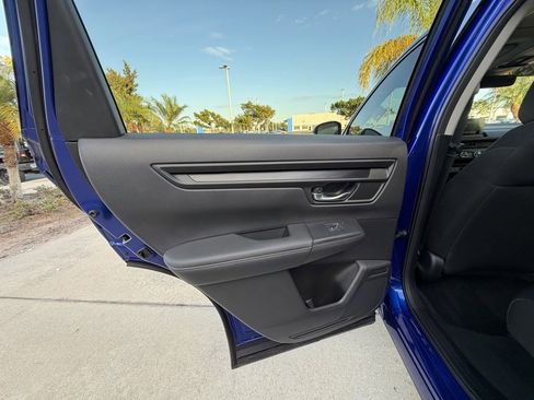 Certified 2023 Honda CR-V EX image 27