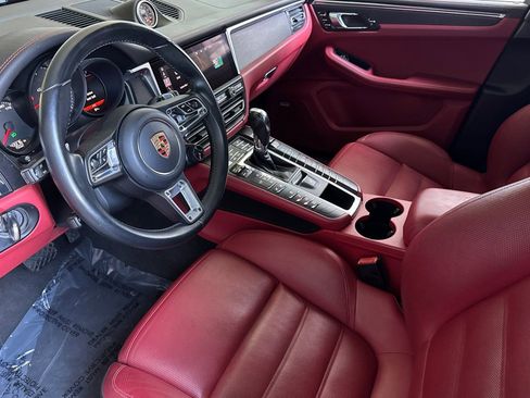Used 2020 Porsche Macan GTS image 10