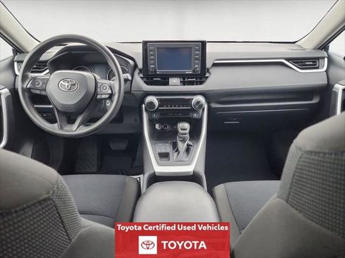 Certified 2022 Toyota RAV4 LE AWD/4WD image 12