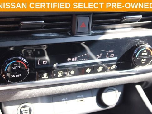 Certified 2023 Nissan Rogue SV image 37