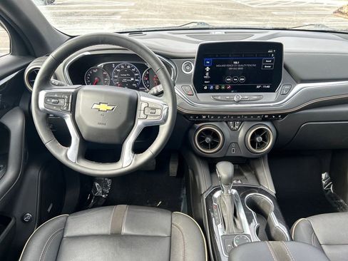 Used 2023 Chevrolet Blazer Premier w/ Driver Confidence II Package image 18