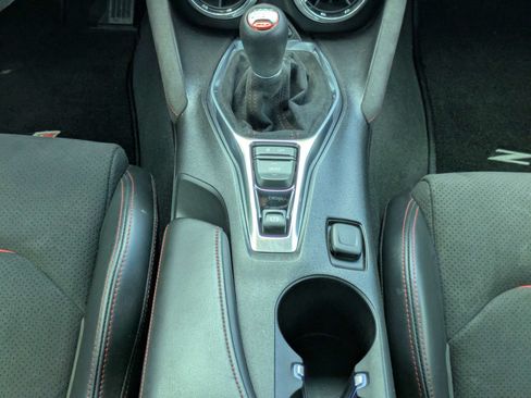 Used 2017 Chevrolet Camaro ZL1 RWD image 6