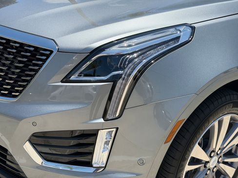 New 2026 Cadillac XT5 Premium Luxury w/ Driver Assist Package FWD image 8
