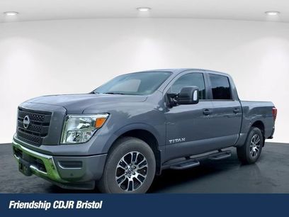 Used 2023 Nissan Titan SV w/ SV Convenience Package