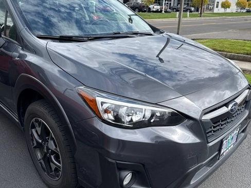 Used 2020 Subaru Crosstrek 2.0i Premium w/ Moonroof Package 2 AWD/4WD image 1