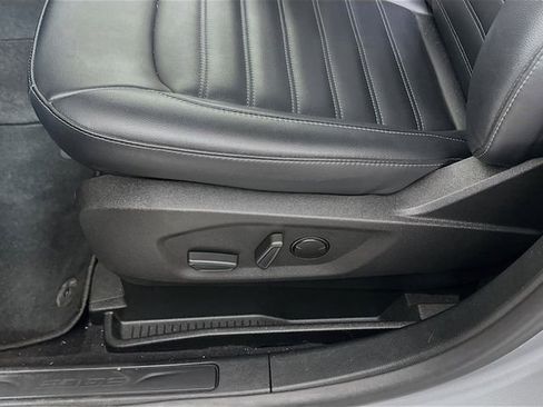 Used 2022 Ford Edge SEL w/ Convenience Package AWD/4WD image 25