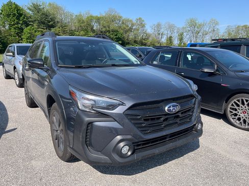 Used 2024 Subaru Outback Onyx Edition AWD/4WD image 1